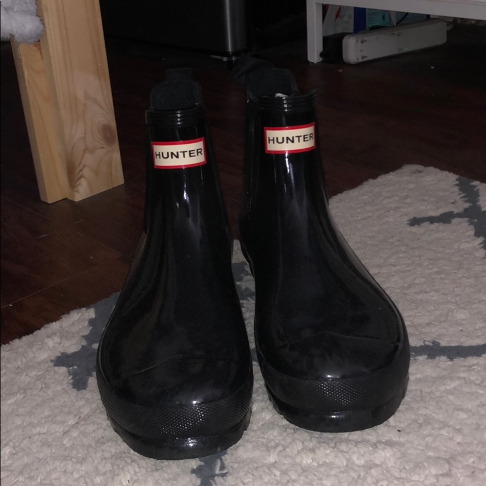 chelsea hunter boots!